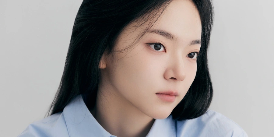 은밀한 감사, 신혜선 공명 출연