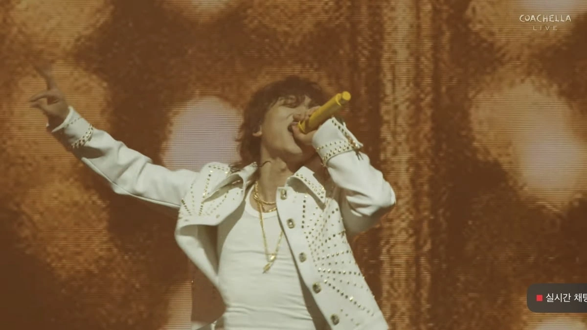 Daesung's Coachella Trot Stage Goes Viral