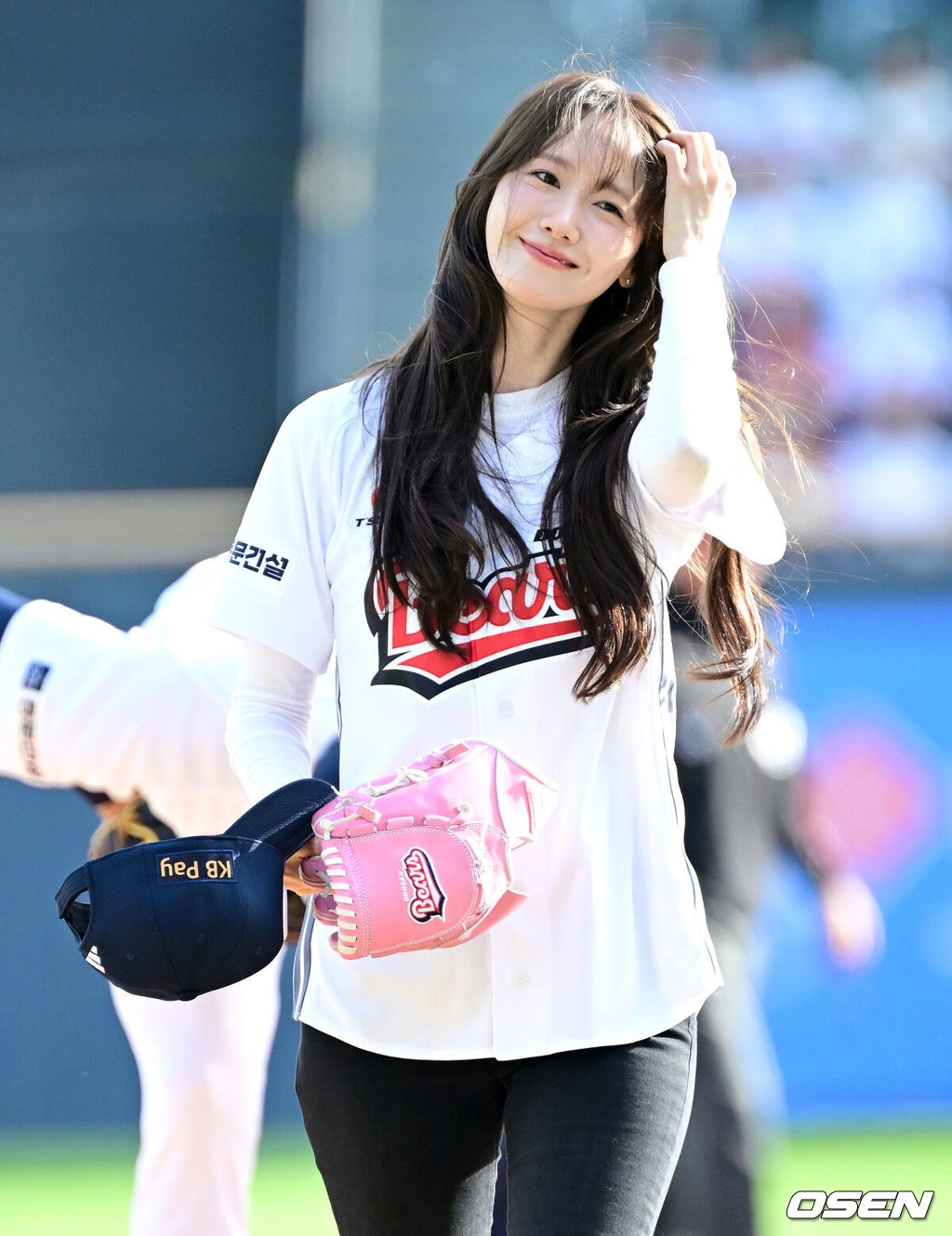 Yoona's Pure Beauty at Jamsil Baseball Stadium