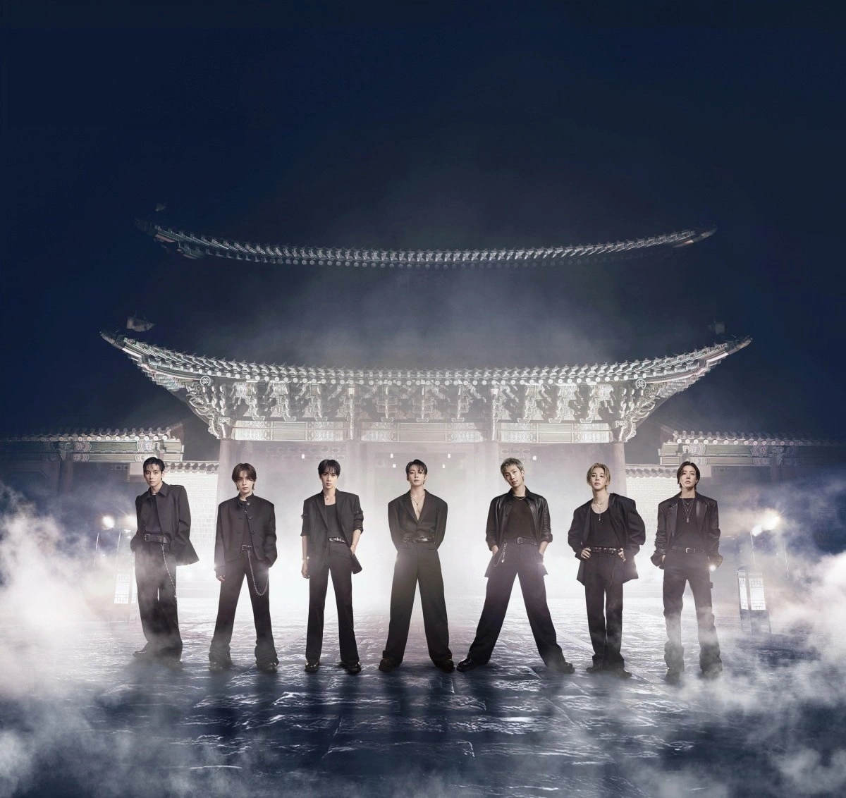 BTS 컴백에도 하이브 주가 하락