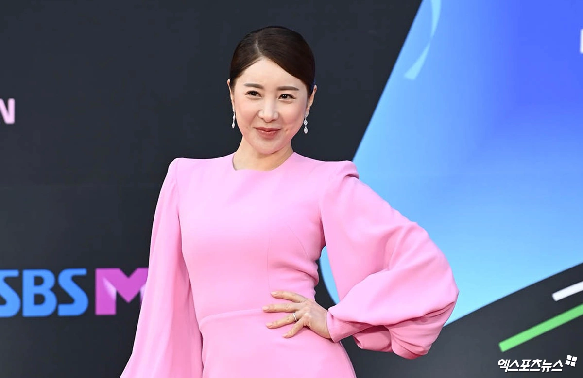 서인영, 300만 돌파 대박 행보