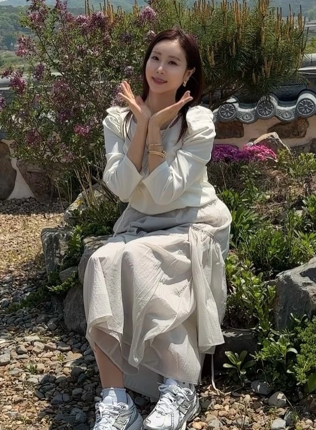 한다감, 연예계 최고령 임신 소식