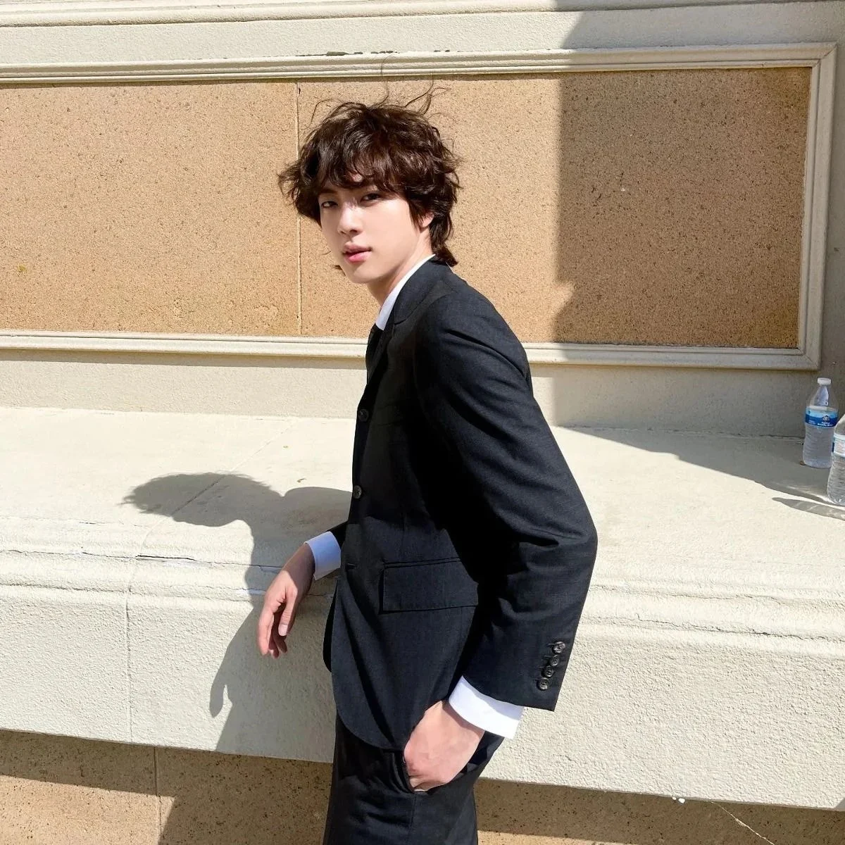 BTS Jin, French LP Sold Out