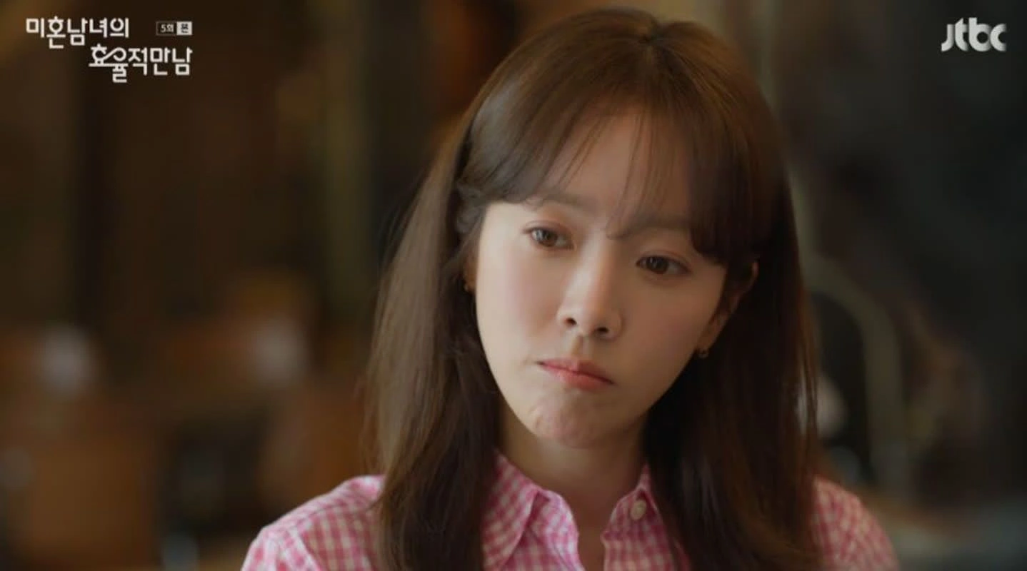 Efficient Meetings for Unmarried Men and Women, Episode 7: Love Triangle