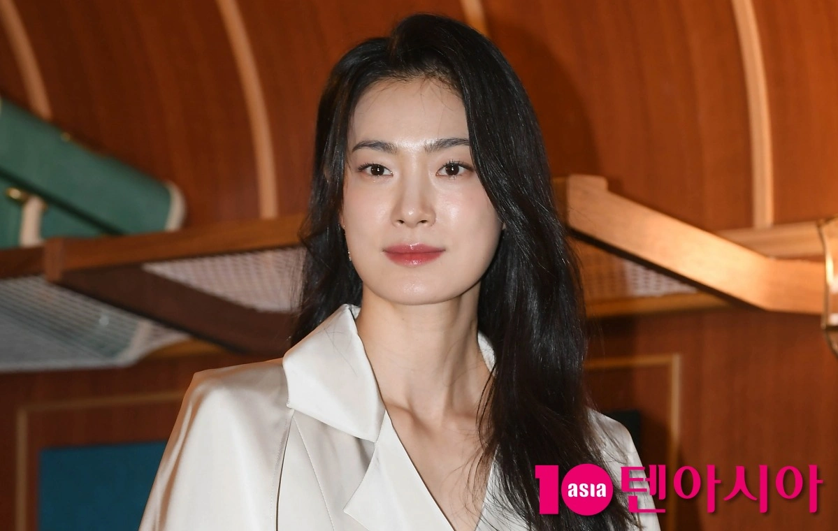 Ok Ja Yeon Joins Kim Bum's Step-Sister Role
