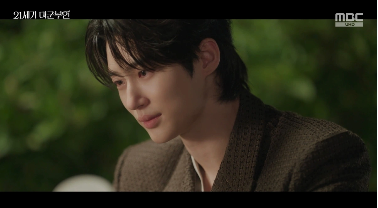 Byeon Woo Seok's Perfect Rom-Com Kiss Scene