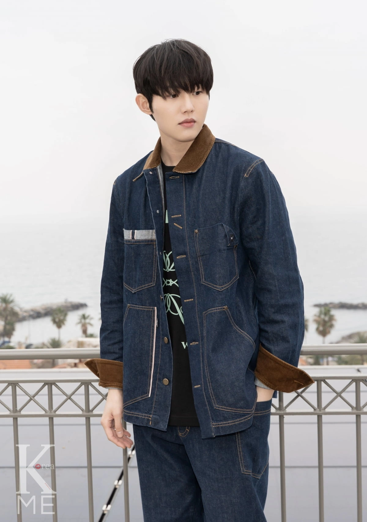 김고은 시크 행사 패션 눈길