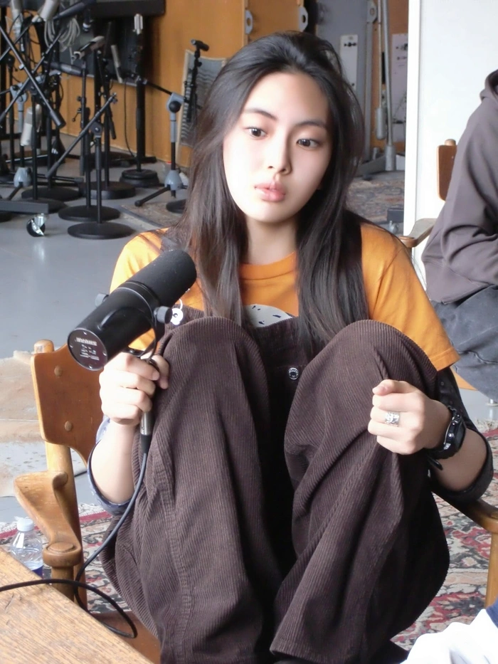 NewJeans Comeback Imminent: K-Pop Group Drops Hint