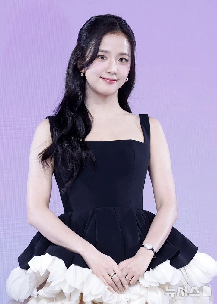 Jisoo Cancels Airport Interview Before Paris Departure