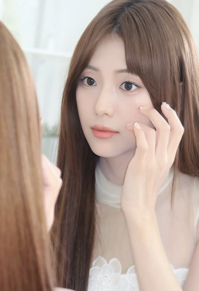 김지윤, 우아한 분위기 여신