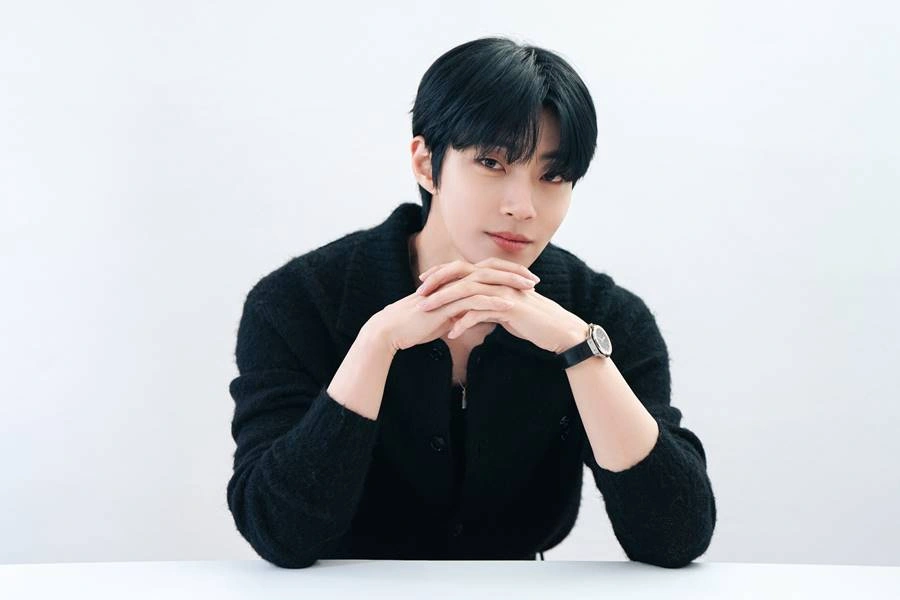 Hwang In Yeop's Bold Comeback: 'Why Her?' Star Returns
