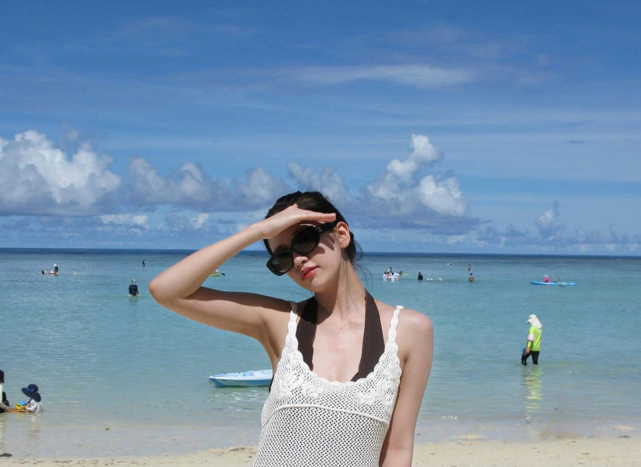 IVE's An Yujin: Pure & Chic Fashion