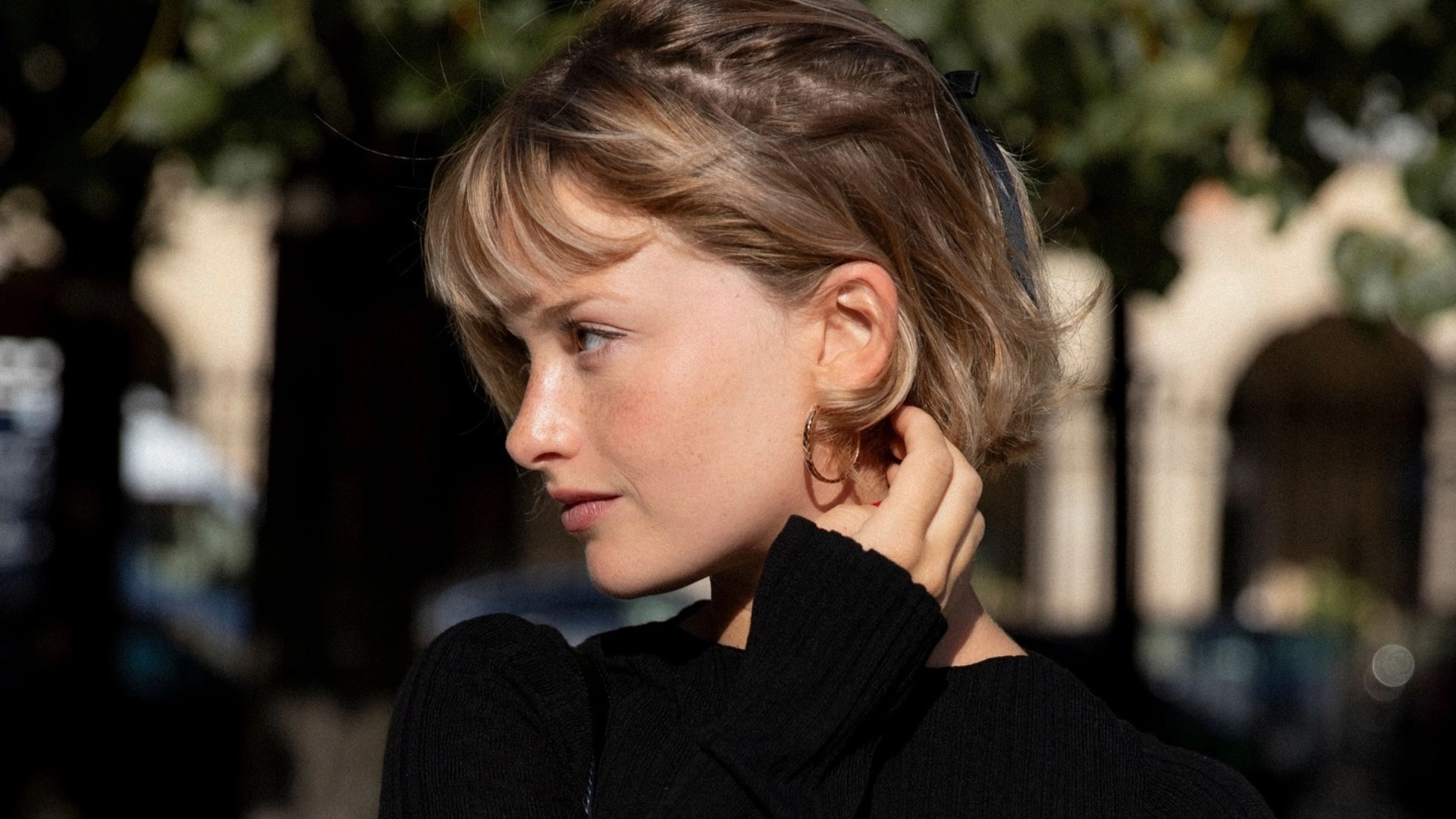 Blunt Short Bob: The Latest Korean Hair Trend