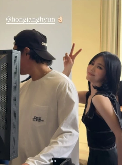 Song Hye Kyo's Adorable Short Haircut Goes Viral