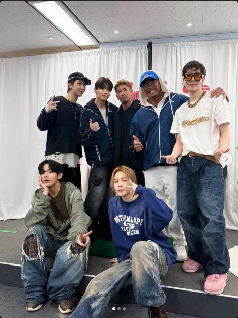 Choo Sung-hoon Attends BTS Concert in Rain