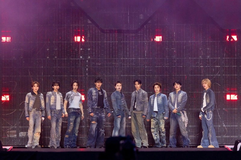 SEVENTEEN 13人全員 再契約完了！