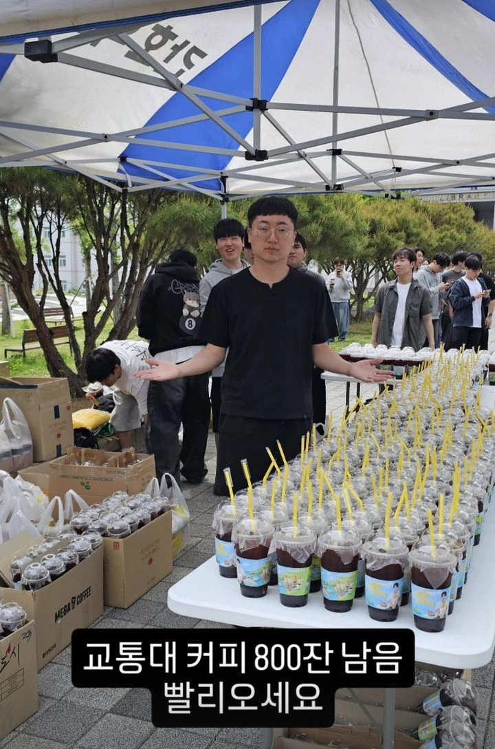 Kim Seon-tae Buys 800 Coffees in Chungju