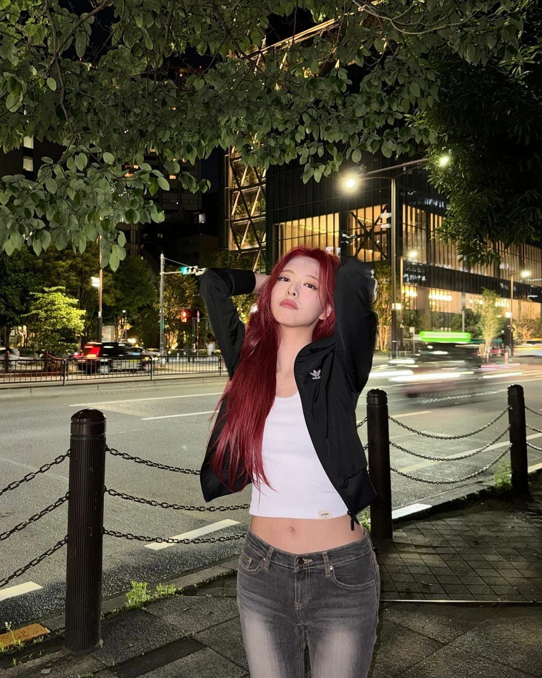 ITZY Yuna Addresses Hip Pad Controversy